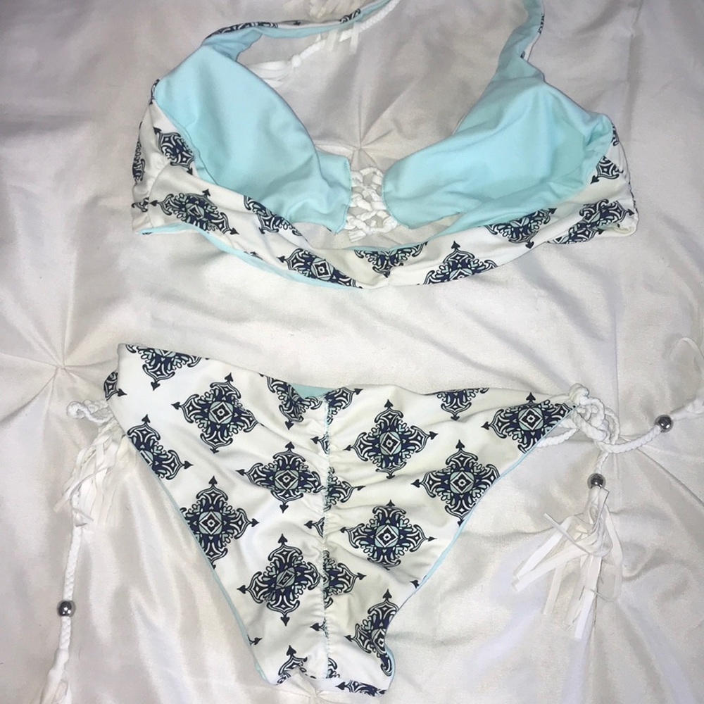 Reversible bikini set - Picture 4 of 5